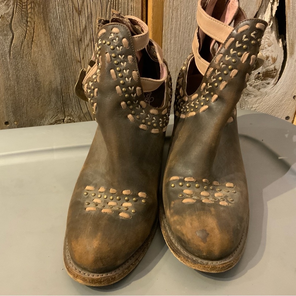 Boho Chic Brown Ankle Booties Miss Macie Size 9.5 - Picture 5 of 6